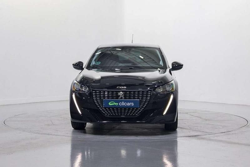 Usado Peugeot 208 Active 102 CV (75 kW) 2022 Negro Utilitario