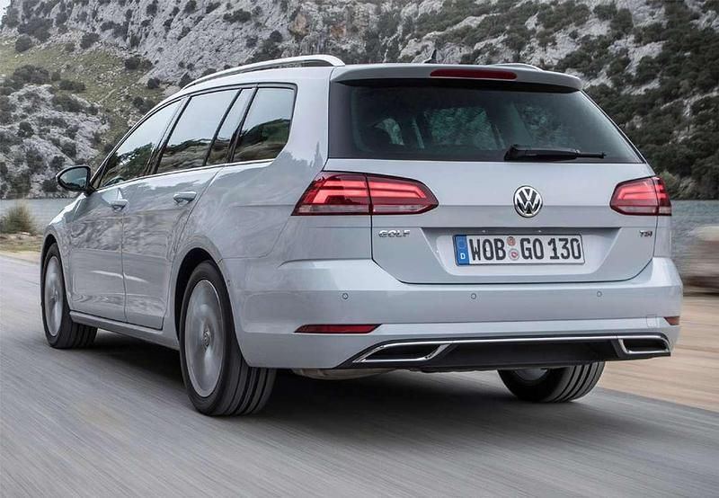 Usado VW Golf VII Advance 150 HP (110 kW) 2020 Vermelho Carrinha