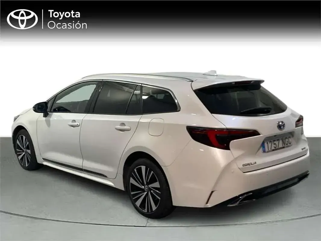 Usado Toyota Corolla Style 177 CV (130 kW) 2025 Familiar