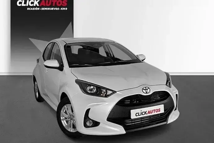 Usado Toyota Yaris Active 120 CV (88 kW) 2024 Utilitario