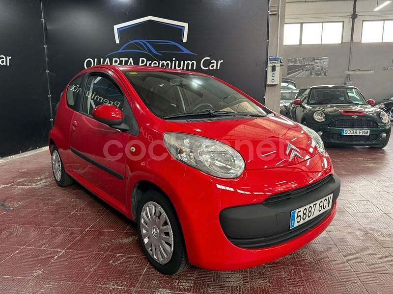 Rojo Usado 2008 Citroën C1 Utilitario | 3999 € (Precio justo) - Imagen 1/4