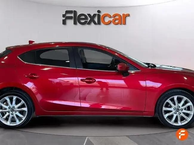 Usado Mazda 3 Luxury 150 CV (110 kW) 2017 Rojo Berlina