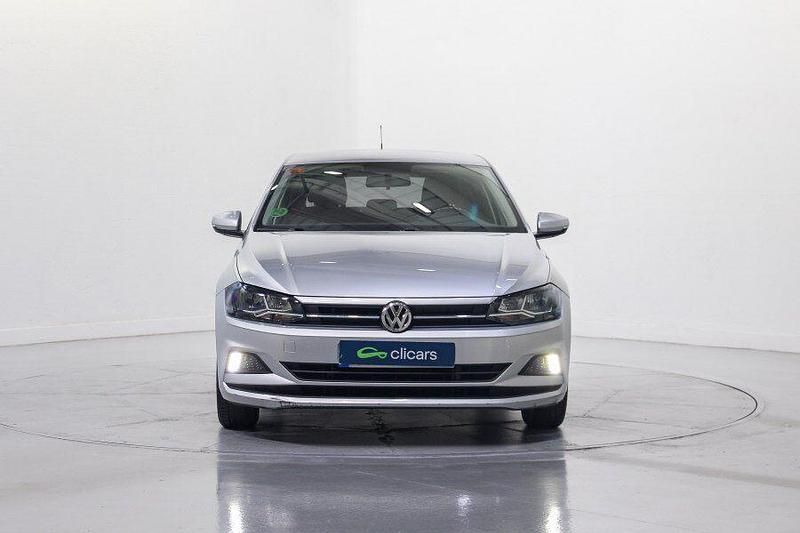 Usado VW Polo Advance 95 CV (69 kW) 2019 Gris Utilitario