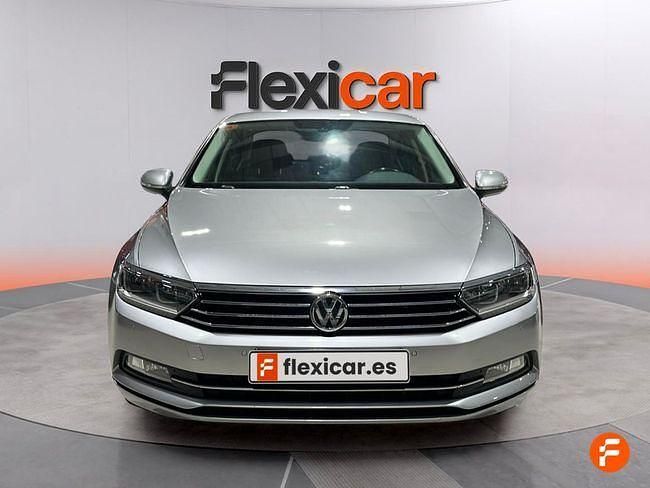 Usado VW Passat Advance 150 CV (110 kW) 2017 Gris Berlina