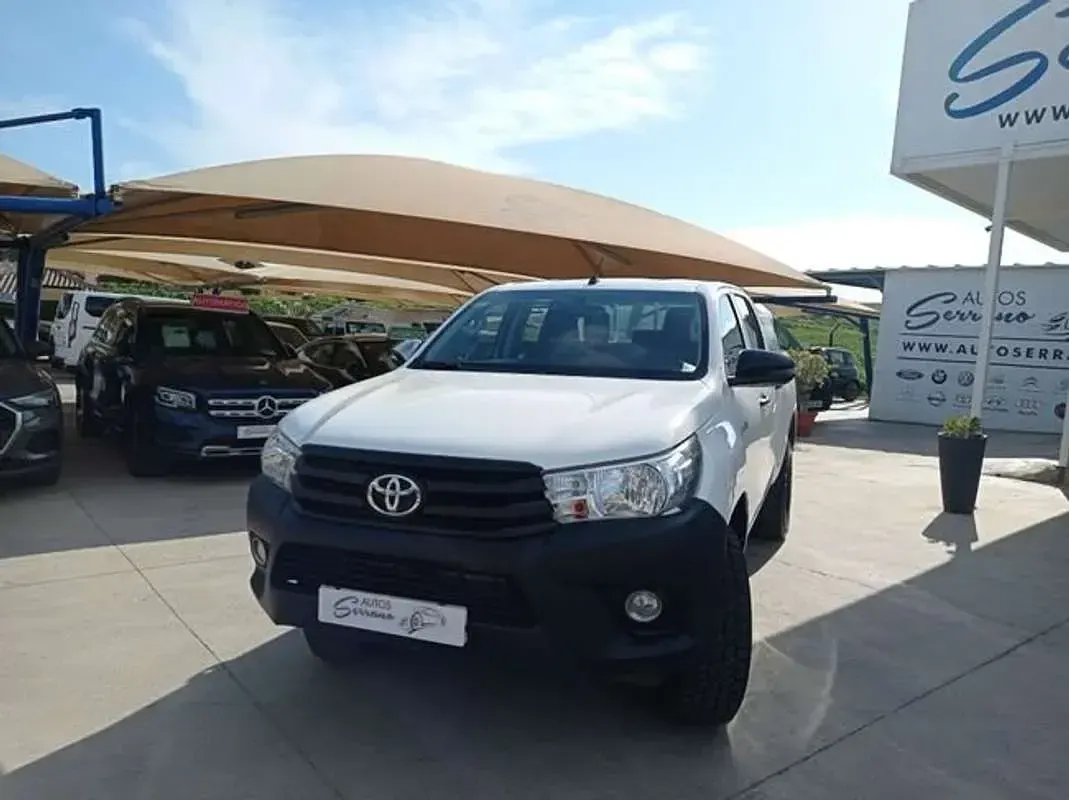 Usado Toyota HiLux 144 CV (105 kW) 2020 Blanco Pickup/Camioneta