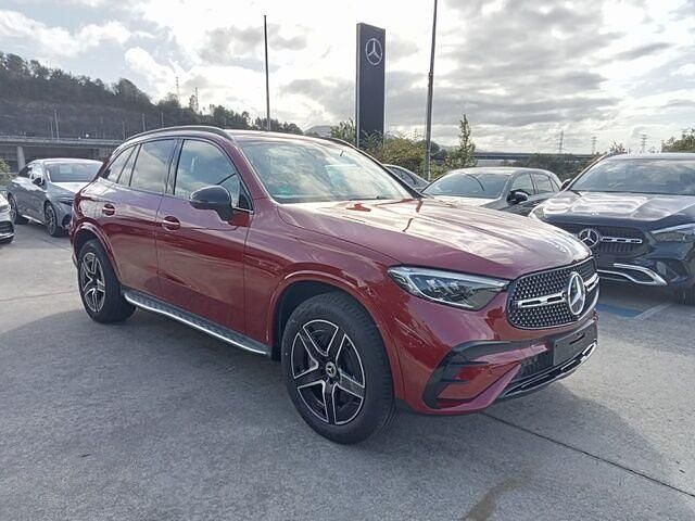 Usado Mercedes GLC300e 333 CV (244 kW) 2024 Rojo SUV