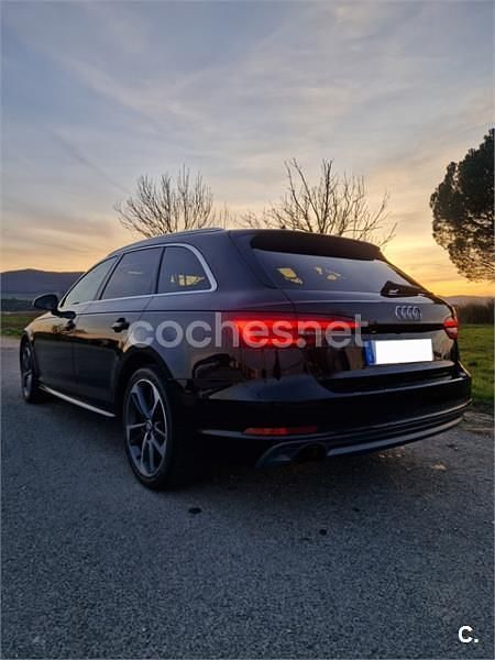 Usado Audi A4 S-Line 150 CV (110 kW) 2018 Negro Familiar