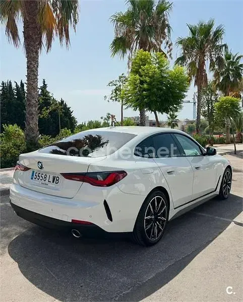 Begagnad BMW 420 190 HK (139 kW) 2022 Vit Sportkupé