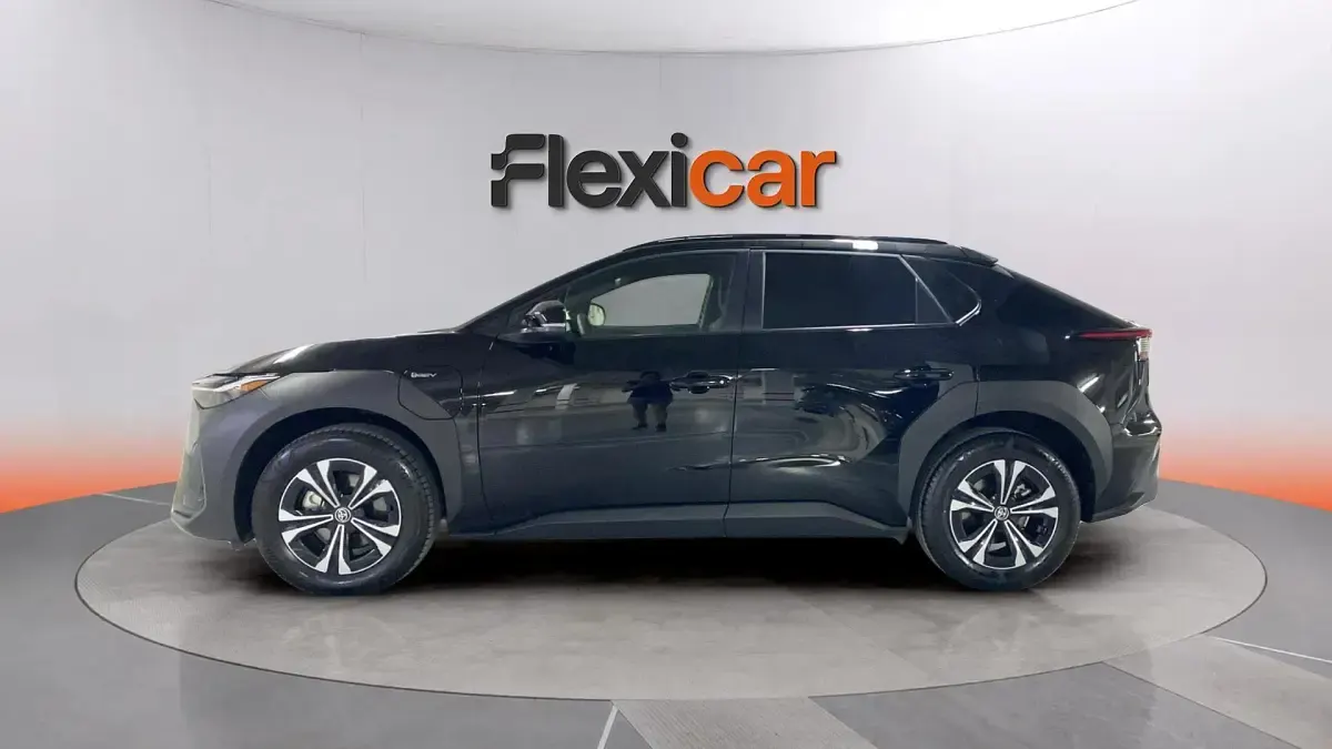 Usado Toyota bZ4X Advance 150 kW (204 CV) 2025 Negro SUV