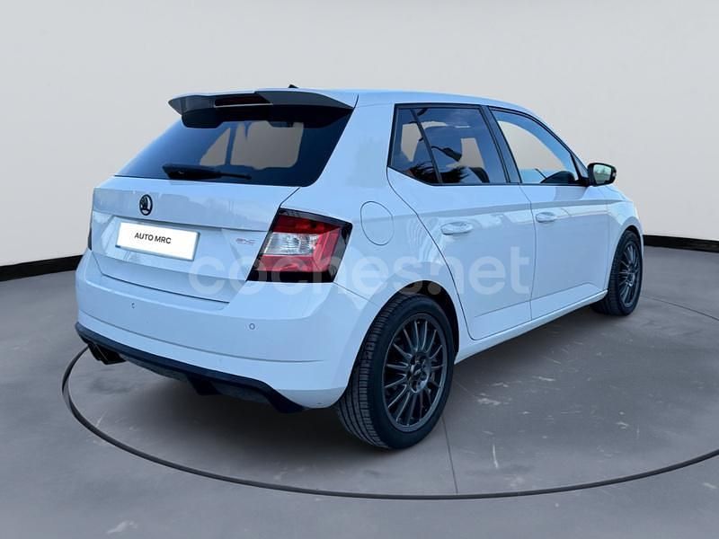Usado Skoda Fabia Style 110 CV (80 kW) 2018 Blanco Berlina