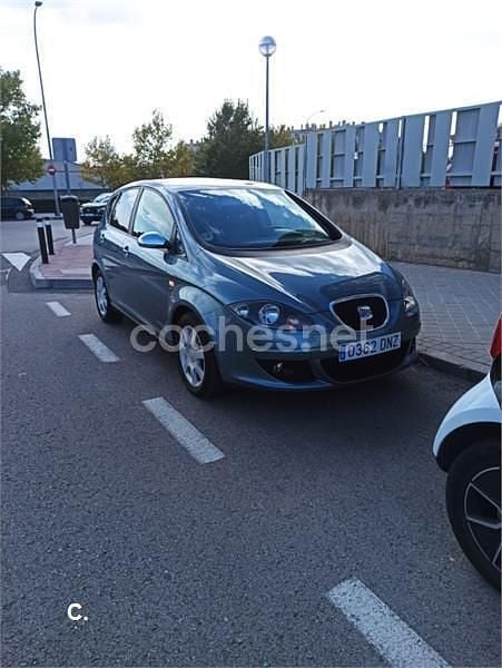 Azul Usado 2005 Seat Altea Stylance Monovolumen | 6200 € (Un poco caro) - Imagen 1/4