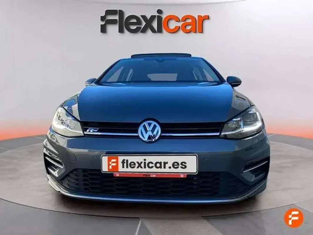 Usado VW Golf VII Sport 150 CV (110 kW) 2019 Gris Utilitario