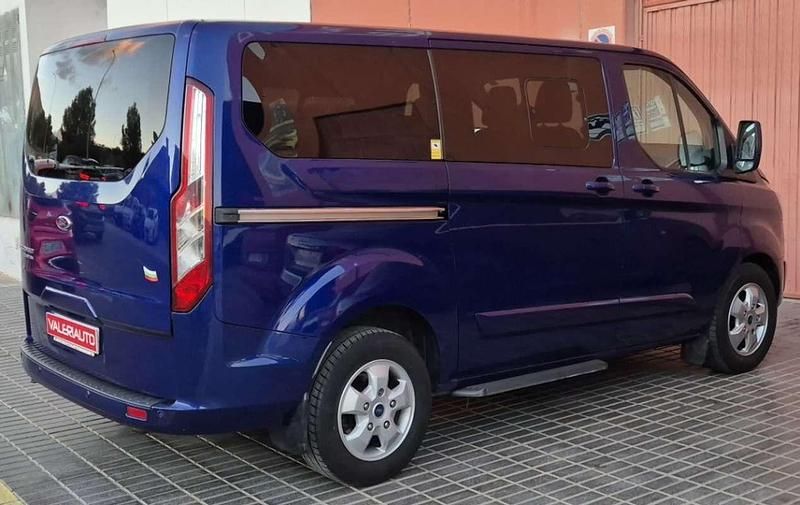 Usado Ford Tourneo Titanium 170 CV (125 kW) 2017 Azul Monovolumen