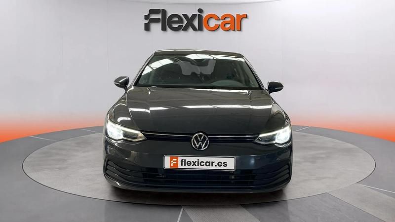 Usado VW Golf VIII 110 CV (80 kW) 2021 Gris Utilitario