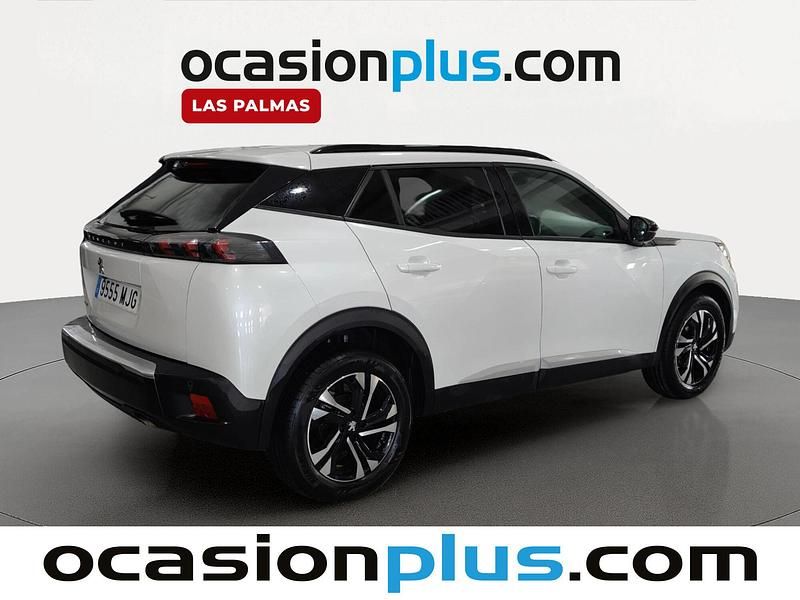 Usado Peugeot 2008 Allure 100 CV (73 kW) 2023 Blanco SUV