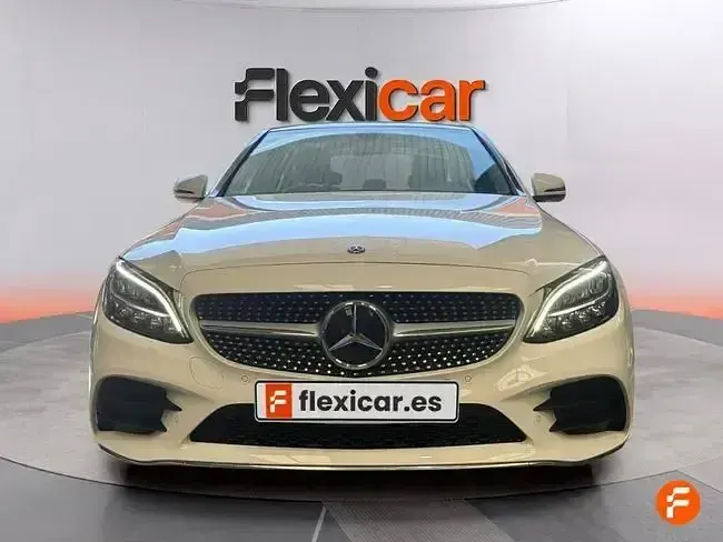Usado Mercedes C220 194 CV (142 kW) 2018 Blanco Berlina