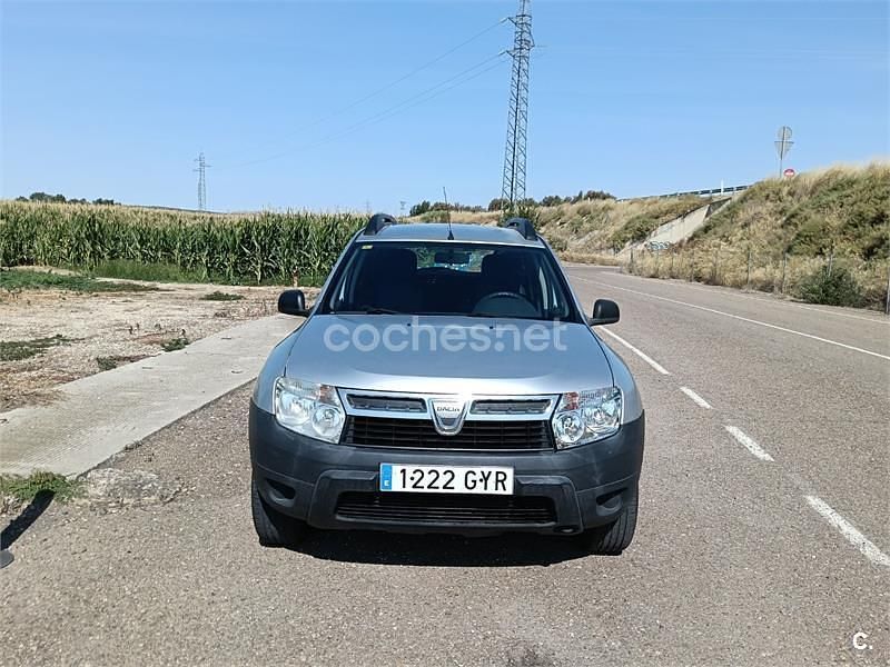 Usado Dacia Duster Ambiance 107 CV (78 kW) 2010 Gris / plata SUV