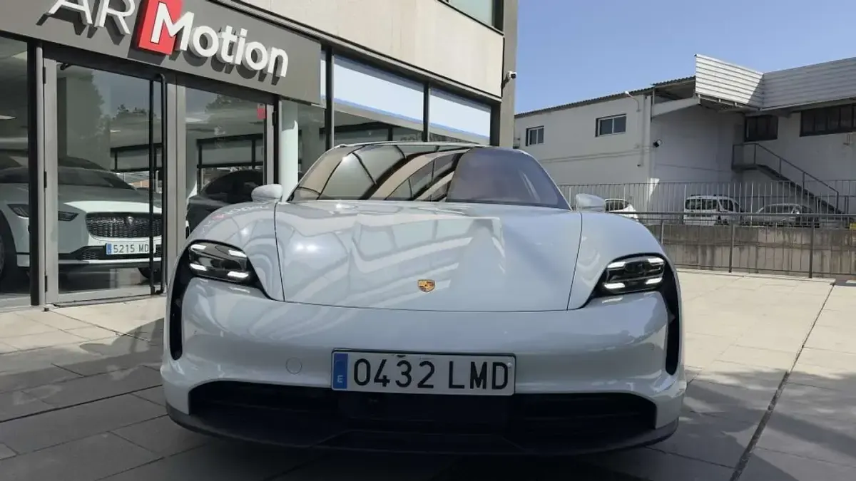 Usado Porsche Taycan 4S 389 kW (530 CV) 2021 Blanco Berlina