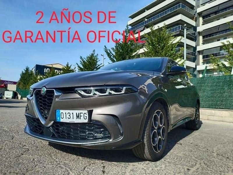 Usado Alfa Romeo Tonale Ti 131 CV (96 kW) 2023 Gris SUV