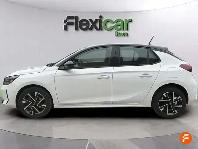 Usado Opel Corsa 100 CV (73 kW) 2024 Blanco Utilitario