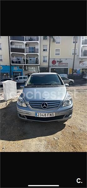 Gris / plata Usado 2007 Mercedes B200 Monovolumen | 4100 € (Precio justo) - Imagen 1/4