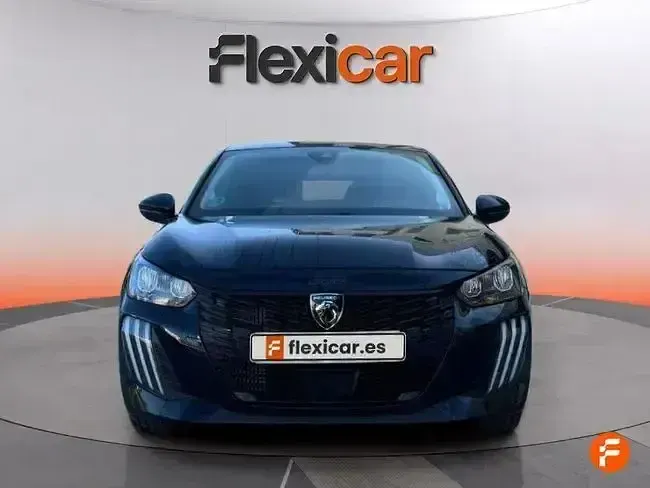 Usado Peugeot 208 Allure 100 CV (73 kW) 2025 Negro Utilitario