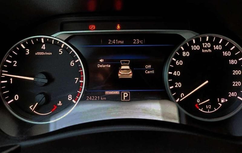 Occasion Nissan Juke N-Connecta 114 PK (83 kW) 2024 Grijs SUV