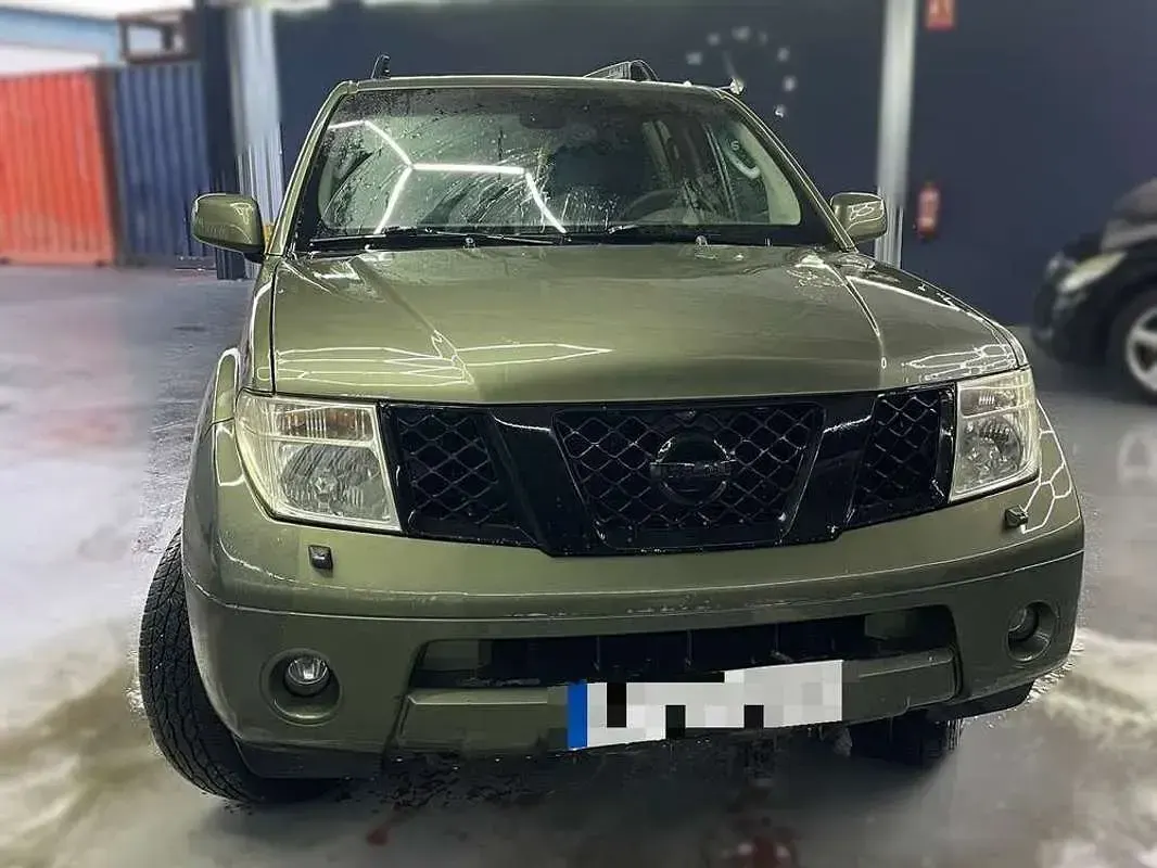 Usado Nissan Pathfinder 174 CV (127 kW) 2005 Verde SUV