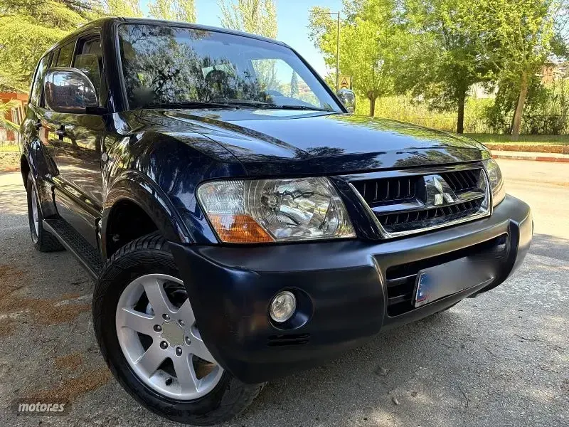 Usado Mitsubishi Montero Edition 160 CV (117 kW) 2005 Azul SUV