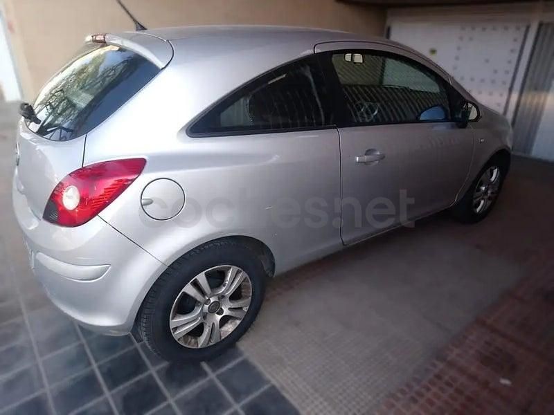 Usado Opel Corsa 85 CV (62 kW) 2012 Gris / plata Utilitario