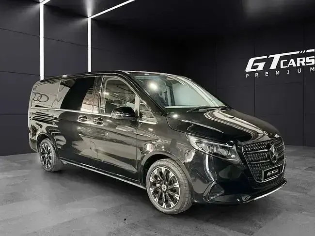 Usado Mercedes V250 Avantgarde 190 CV (139 kW) 2025 Negro Monovolumen