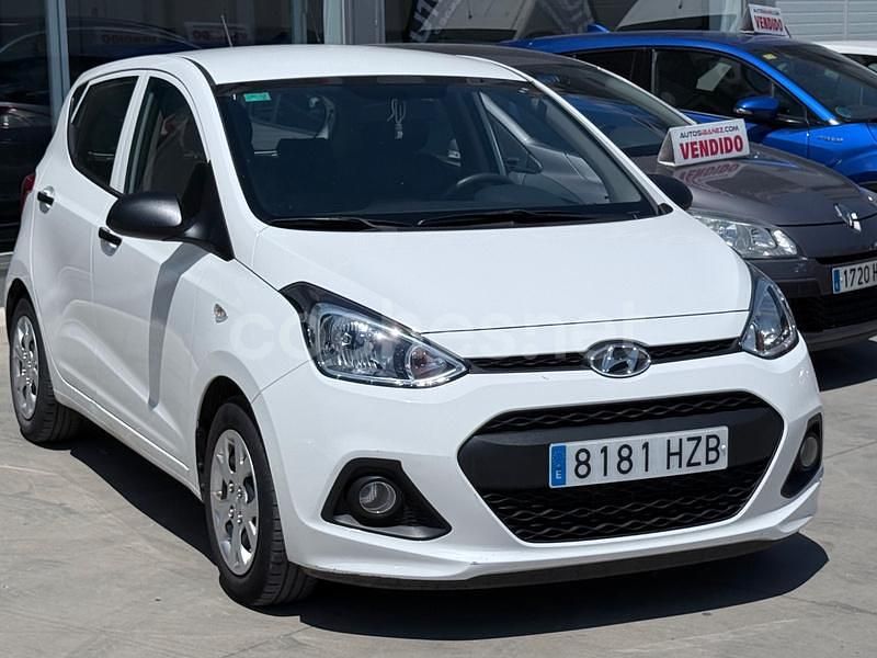 Blanco Usado 2014 Hyundai i10 Utilitario | 7999 € (Precio justo) - Imagen 1/4