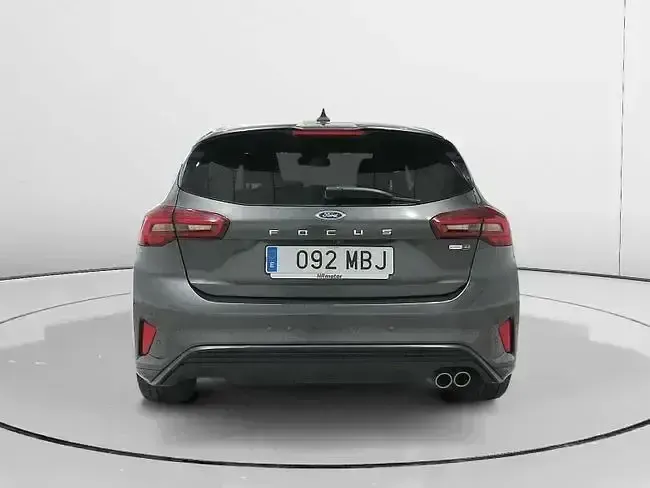 Usado Ford Focus ST-Line 125 CV (91 kW) 2022 Gris