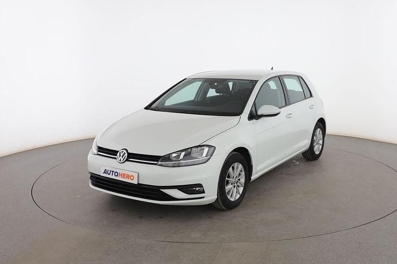 Blanco Usado 2019 VW Golf VII Utilitario | 17.799 € (Precio justo) - Imagen 1/3
