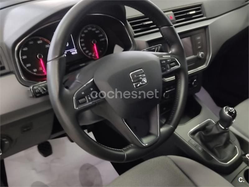 Usado Seat Ibiza Style 95 CV (69 kW) 2017 Blanco Berlina