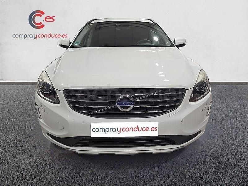 Usado Volvo XC60 Momentum 150 CV (110 kW) 2016 Blanco SUV