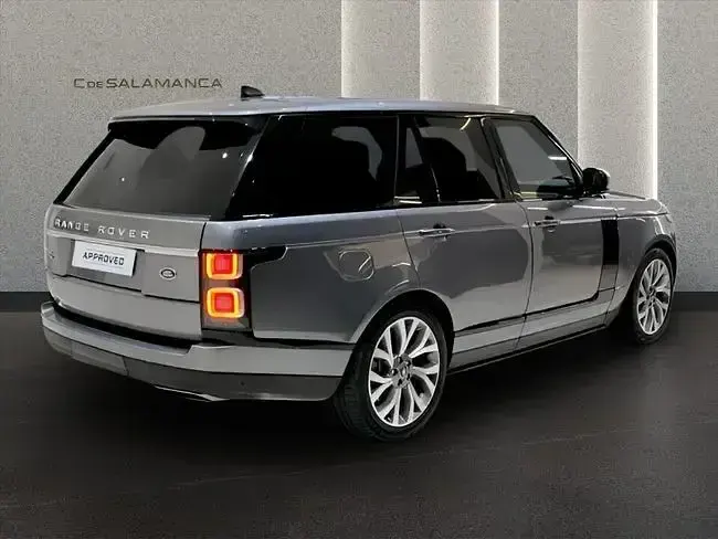 Usado Land Rover Range Rover Vogue 404 CV (297 kW) 2022 Gris SUV