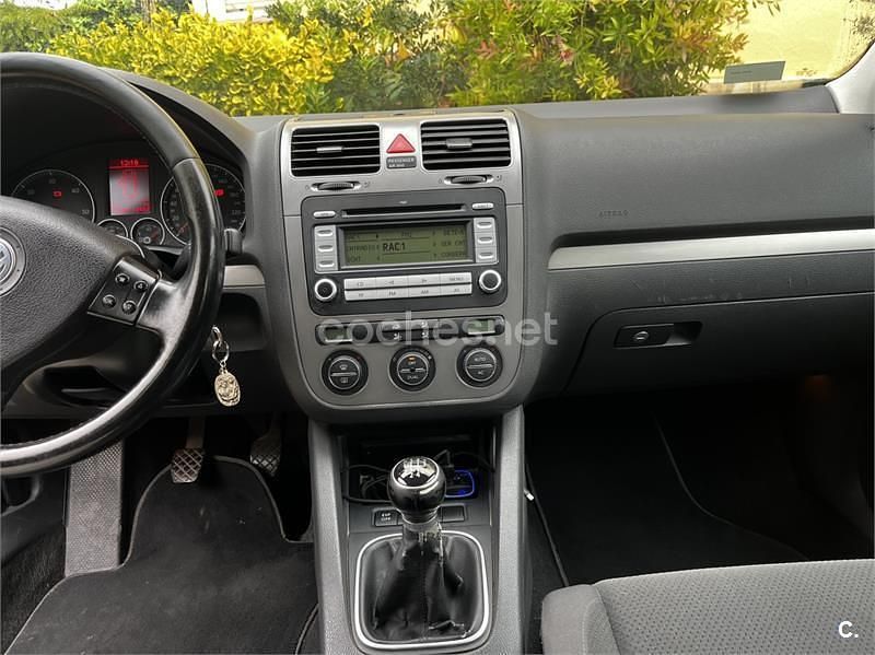 Azul Usado 2008 VW Golf VI Highline Berlina | 5500 € (Precio justo) - Imagen 1/4
