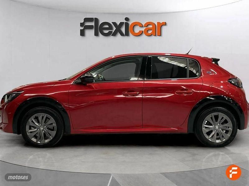 Usado Peugeot 208 Allure 100 kW (136 CV) 2023 Rojo Utilitario