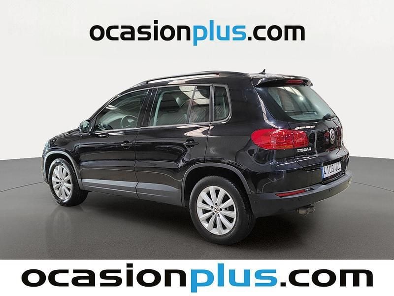 Usado VW Tiguan 110 CV (80 kW) 2016 Negro SUV