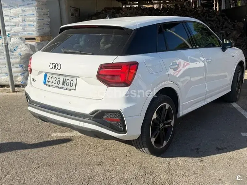 Usado Audi Q2 116 CV (85 kW) 2023 Blanco SUV