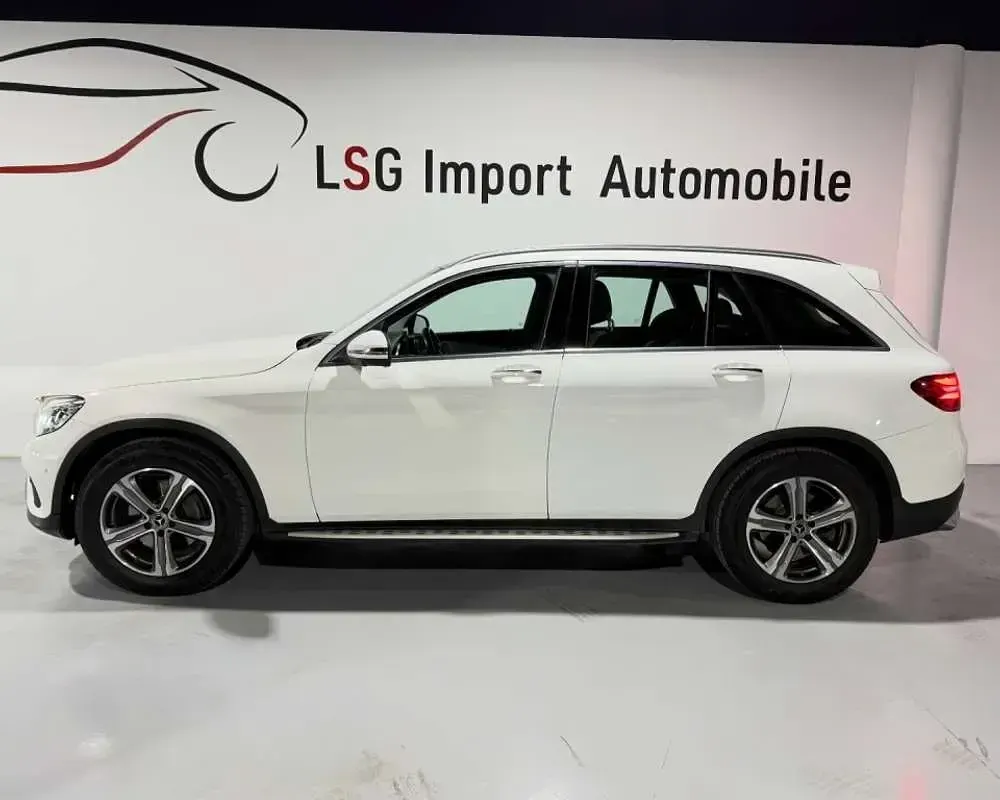 Usado Mercedes GLC250 204 CV (150 kW) 2017 Blanco SUV