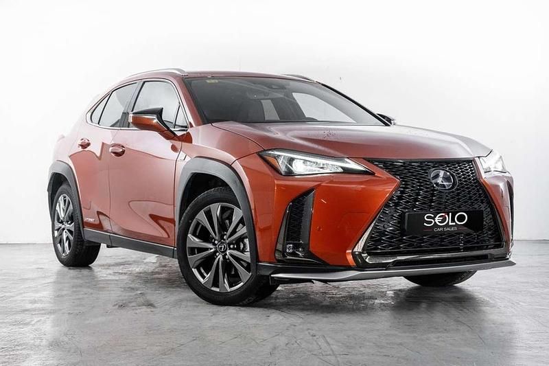 Usado Lexus UX 250h Sport Line 184 CV (135 kW) 2020 Naranja SUV