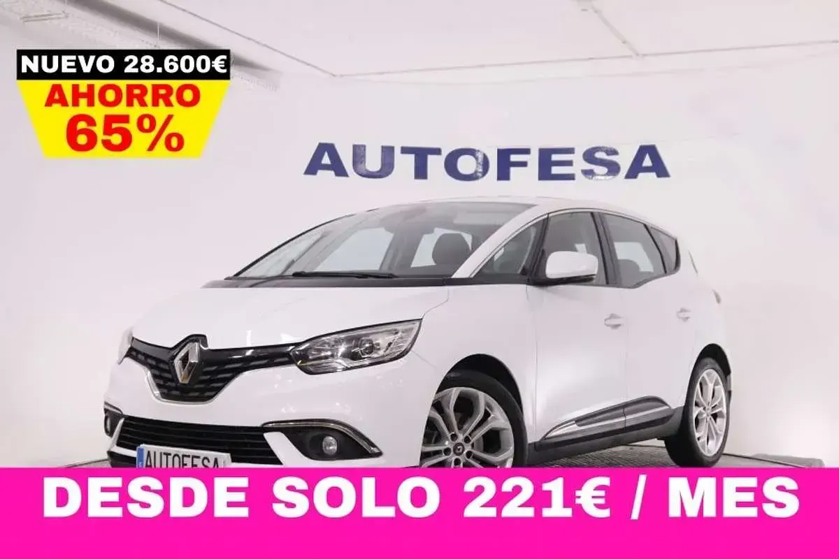 Usado Renault Scenic E-Tech Zen 110 CV (80 kW) 2017 Blanco Monovolumen