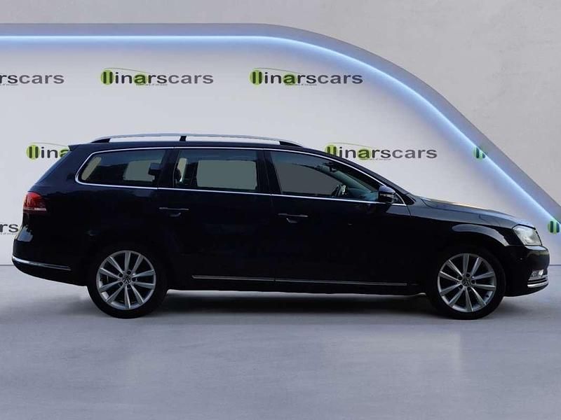 Usado VW Passat Exclusive 140 CV (102 kW) 2014 Negro Familiar