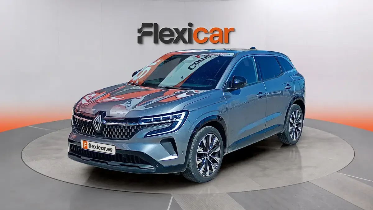 Begagnad Renault Austral Equilibre 140 HK (102 kW) 2023 Grå SUV