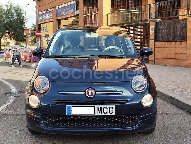 Usado Fiat 500 Dolcevita 71 CV (52 kW) 2022 Azul Berlina