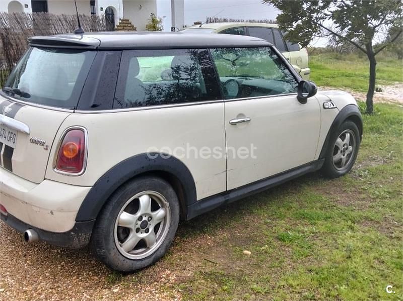 Usado Mini Cooper D 110 CV (80 kW) 2008 Beige Utilitario