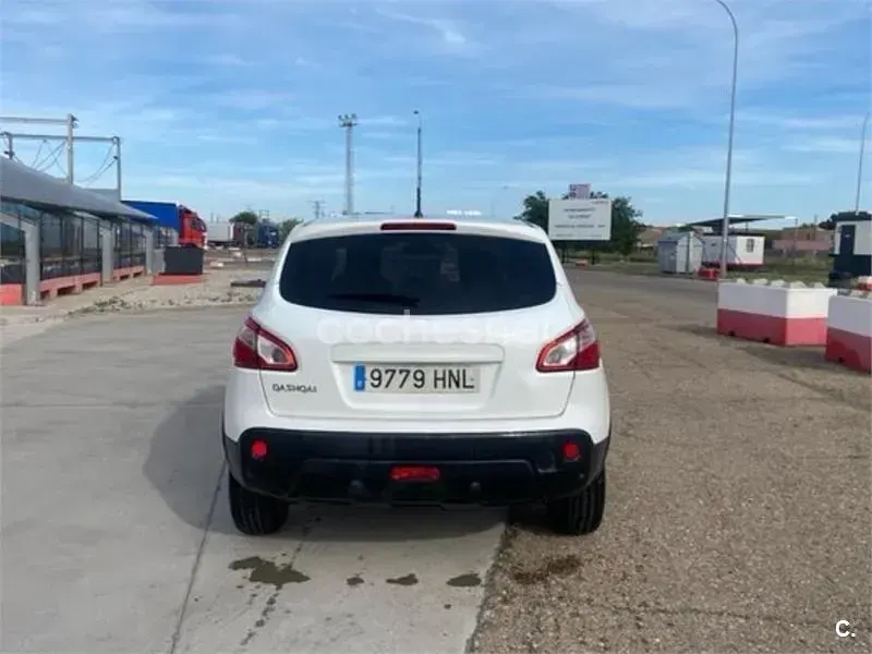 Usado Nissan Qashqai Acenta 117 CV (86 kW) 2013 Blanco SUV