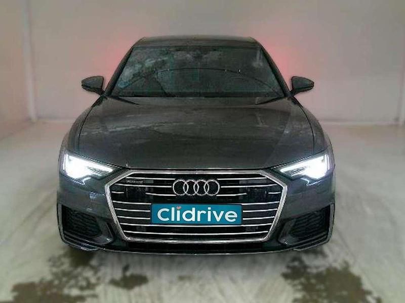 Usado Audi A6 Premium 245 CV (180 kW) 2022 Gris / plata Familiar